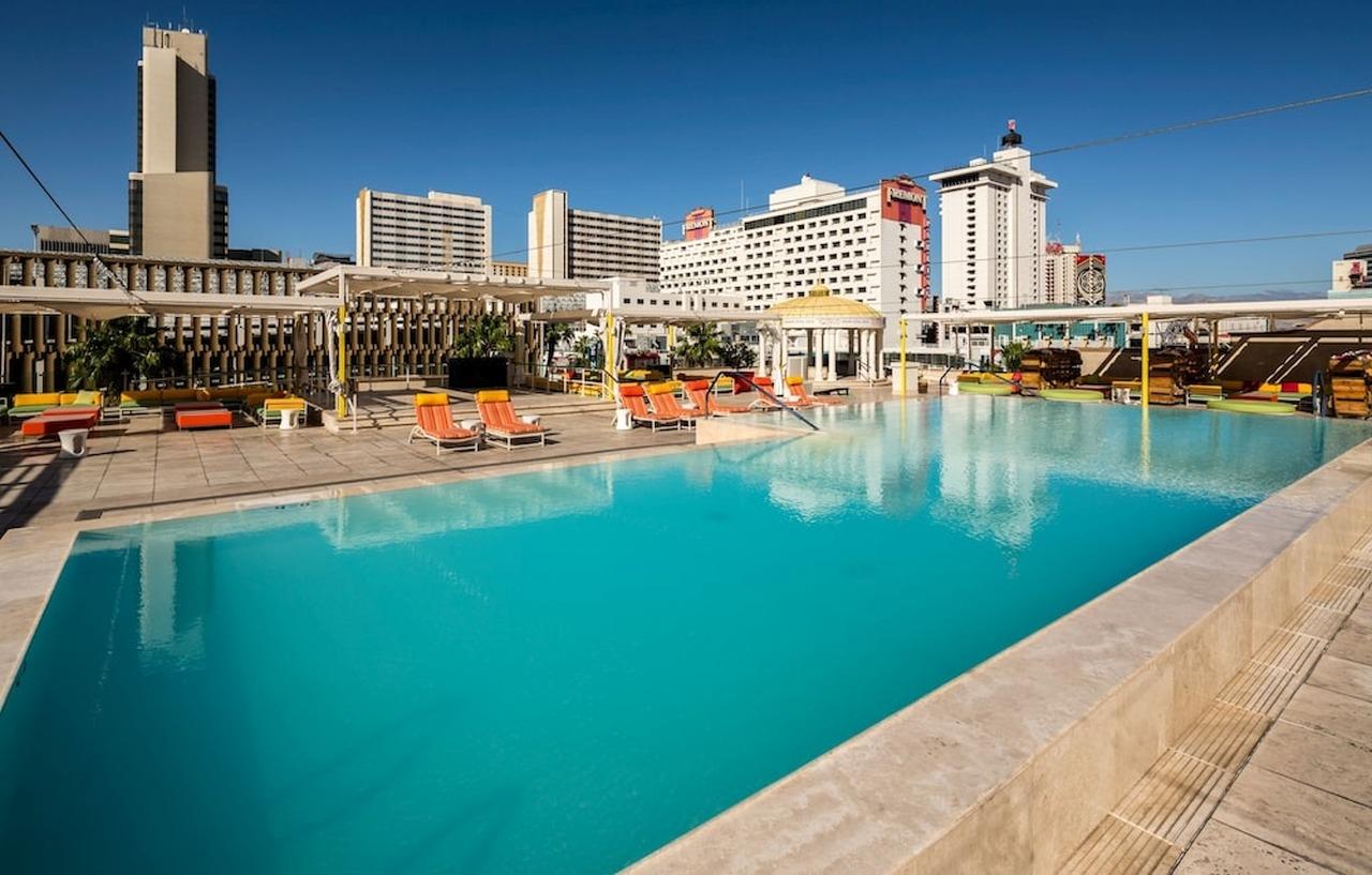 Downtown Grand Hotel & Casino ラスベガス エクステリア 写真